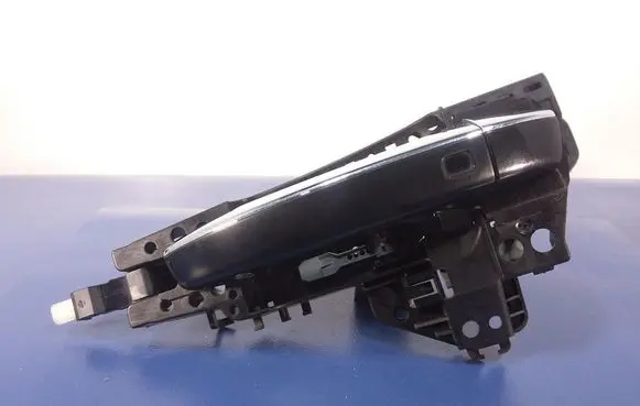 Audi A8 S8 D4 4H Rear door exterior handle 4H0839885