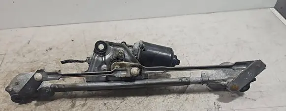 Front wiper linkage and motor