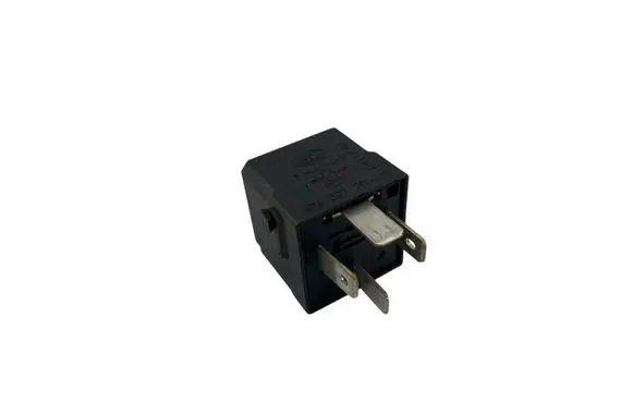 Audi A5 Sportback 8TA Other relay 4RA00779120 4RA007791