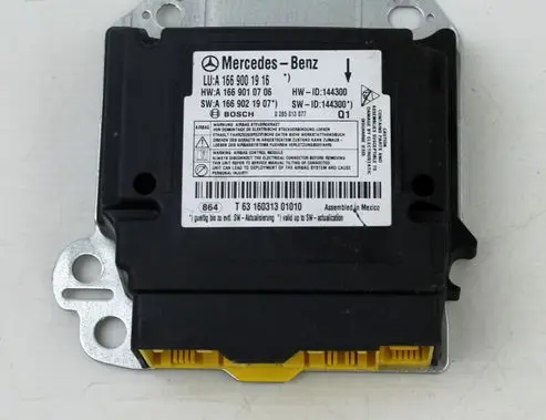 Mercedes-Benz GL X166 Airbag control unit/module A1669001916
