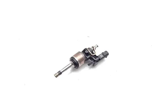 Audi A1 Fuel injector 05C036E