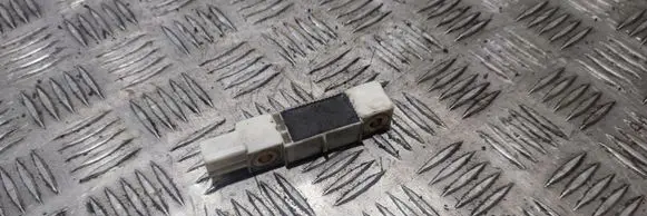 Volvo XC90 Airbag deployment crash/impact sensor 8651755