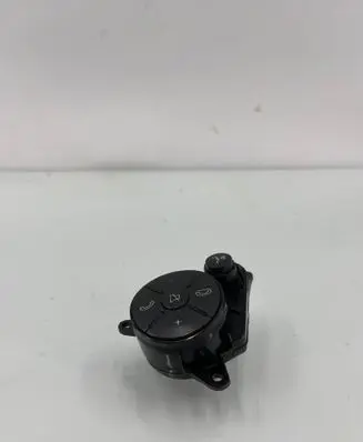 Mercedes-Benz E W212 Steering wheel buttons/switches A2048210051 61910430