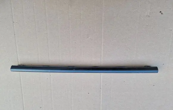 Audi e-tron Front bumper splitter molding 85H807717
