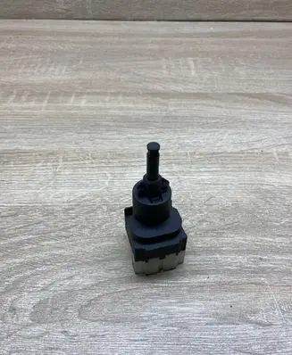 Audi A3 S3 8L Brake pedal sensor switch 104351 86241121