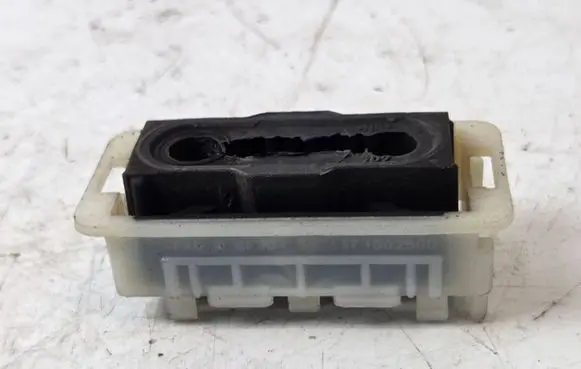 Peugeot 308 Radiator support slam panel bracket ESF1002500