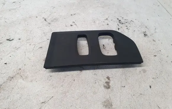 Volvo XC60 Dashboard glove box trim 31300173