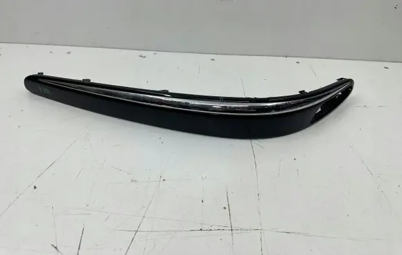 Mercedes-Benz E W211 Front bumper splitter molding A2118800712 2118800712