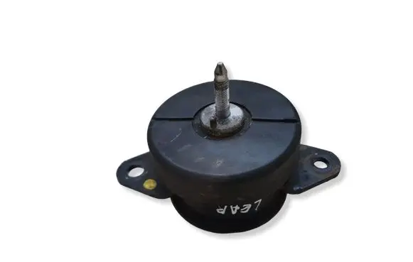 Nissan Leaf II (ZE1) Engine mount bracket 