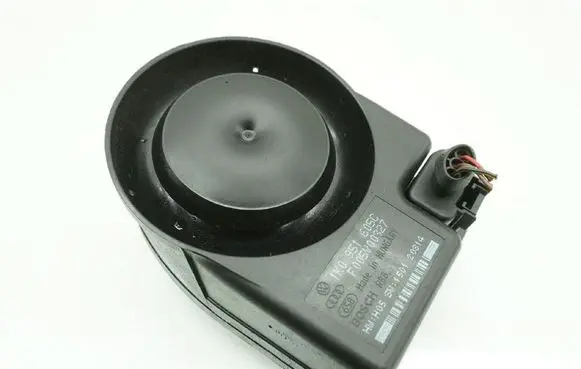 Audi A8 S8 D4 4H Horn signal 1K0951605C