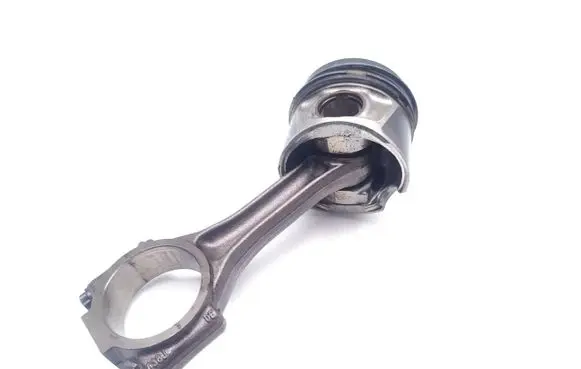 Audi A3 S3 8P Piston with connecting rod CBAB