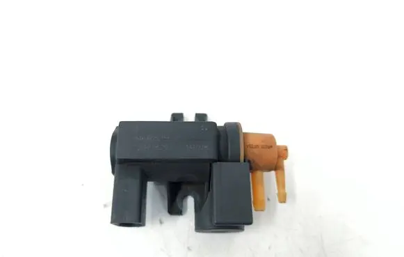 Porsche Macan (95B) Turbo solenoid valve 94660515500 70463800