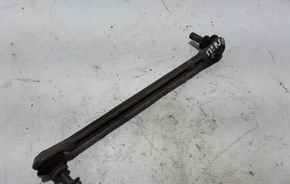 Mercedes-Benz E C207 W207 Front anti-roll bar/stabilizer link A2043203889