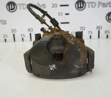 Ford Kuga II Front brake caliper