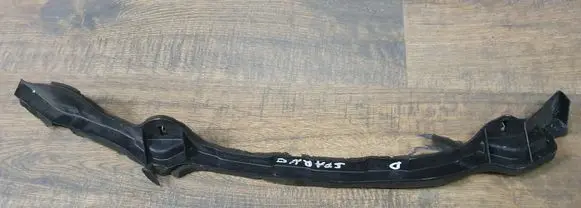 Mazda 2 Fender end trim D65156391