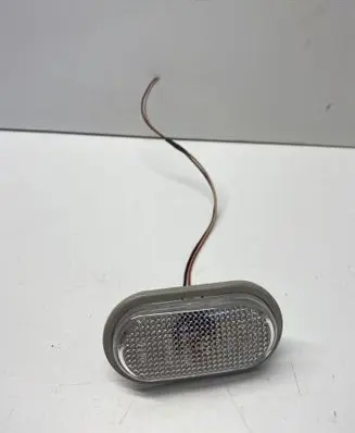 Opel Vivaro Front fender indicator light 7700847333