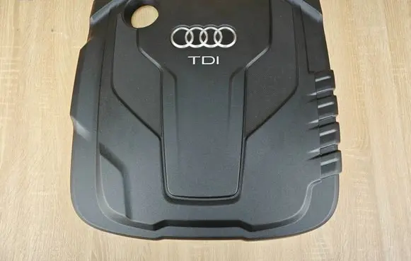 Audi A6 S6 C7 4G Engine cover (trim) 04L103925AL