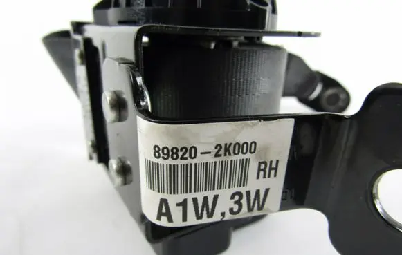 KIA Soul Rear seatbelt 898202K000