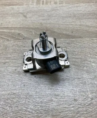 Mitsubishi Lancer VIII Fuel pressure sensor 6945A002 3WS47