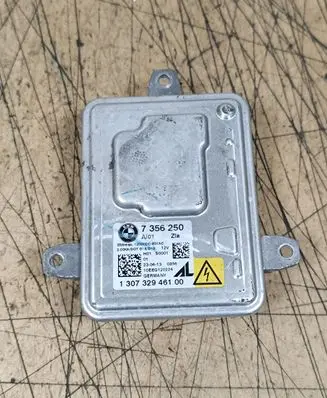 BMW X5 E70 Headlight ballast module Xenon 7356250