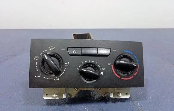 Citroen Jumpy Climate control unit 140015328A