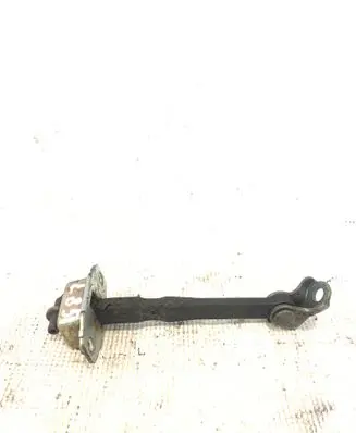 Volkswagen PASSAT B6 Front door check strap stopper