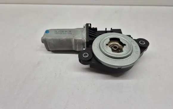 Honda CR-V Sunroof motor/actuator 70450S5A0033