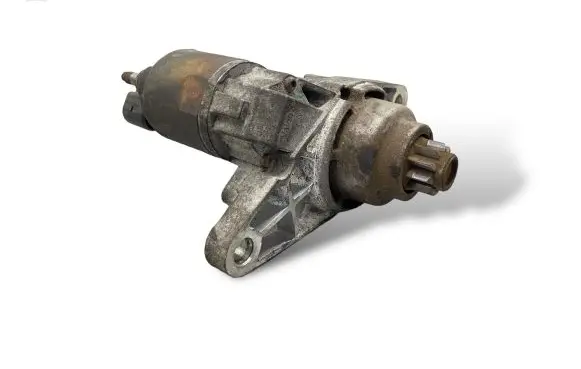 Skoda Fabia Mk2 (5J) Starter motor 02T911023S