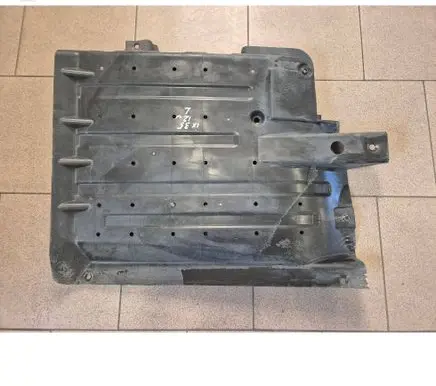 Hyundai ix35 Center/middle under tray cover 841372S000