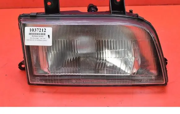 KIA Sportage Headlight/headlamp 0K01L-51020