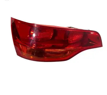 Audi Q7 4L Tailgate rear/tail lights 4L0945093