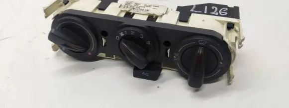 Seat Ibiza IV (6J,6P) Climate control unit 6J0820045