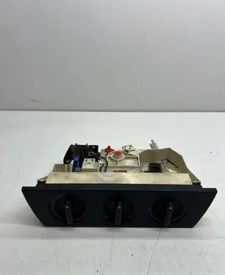 Audi A6 S6 C4 4A Climate control unit 4A0819045