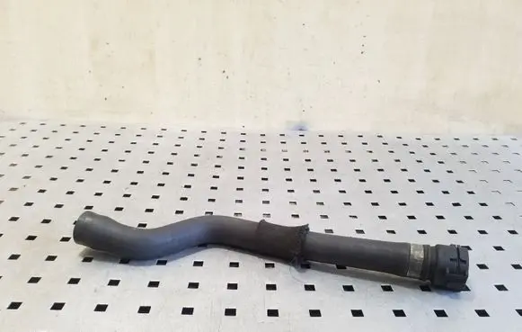 BMW 5 E39 Engine coolant pipe/hose 11532247820 2247820