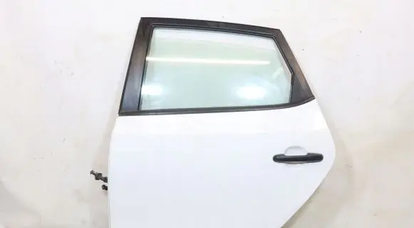 Hyundai i30 Rear door 