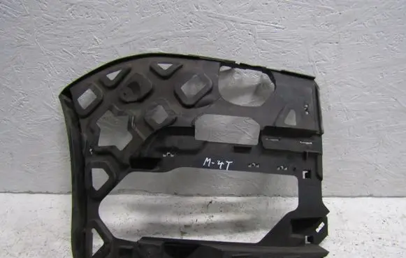Volkswagen Caddy Front bumper mounting bracket 2K5807724
