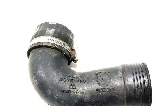 Volvo XC60 Intercooler hose/pipe 30751920