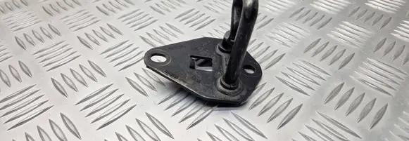 Volvo V50 Seat back rest lock catch 8641850