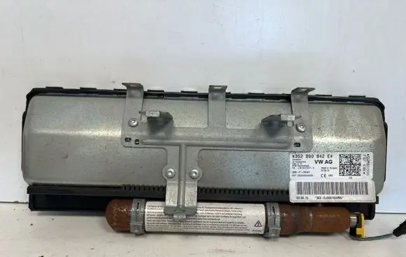 Volkswagen PASSAT B8 Knee airbag 3G2880842E