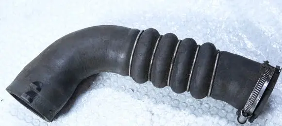 Audi A6 S6 C6 4F Intercooler hose/pipe 4F0145738F