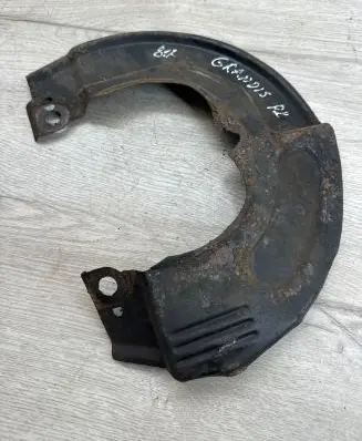 Mitsubishi Grandis Front brake disc dust cover plate 