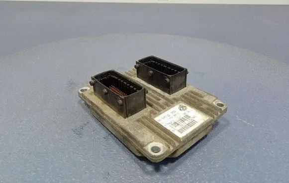 Fiat Punto (199) Engine control unit/module ECU 51827440