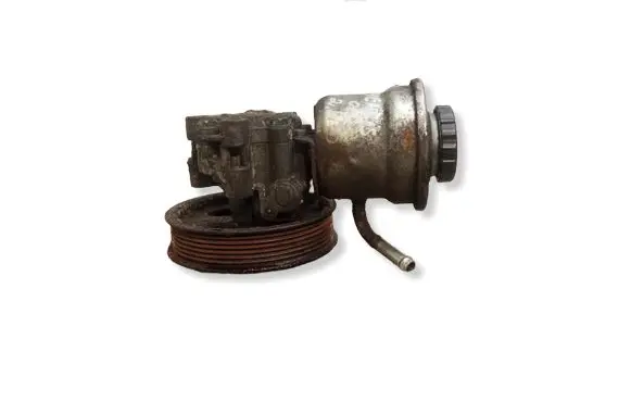 Toyota Avensis T250 Power steering pump 12180