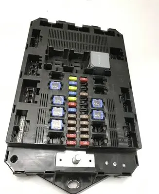 Jaguar XF X250 Fuse module
