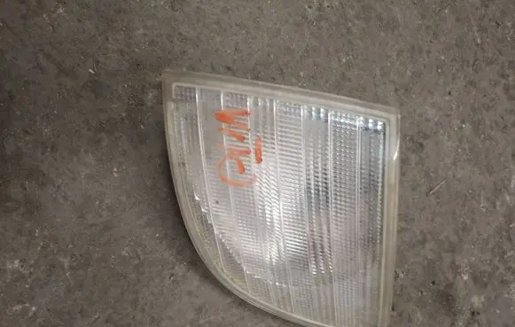 Mercedes-Benz Vito Viano W638 Front indicator light 014401508L