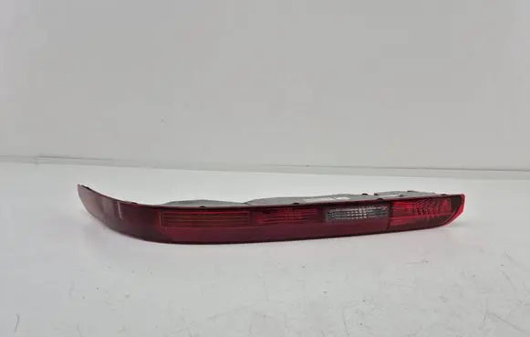 Audi SQ7 Rear bumper light 4M0945096