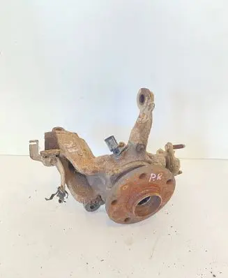 Volkswagen Touran I Front wheel hub