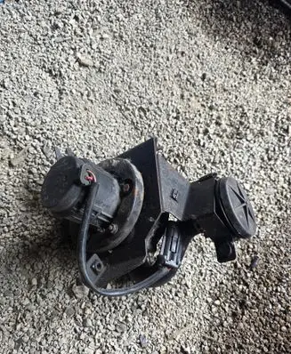 Opel Omega B1 Secondary air pump 90448806