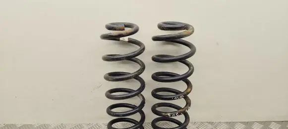 Volkswagen PASSAT B8 Rear coil spring 3Q0511115