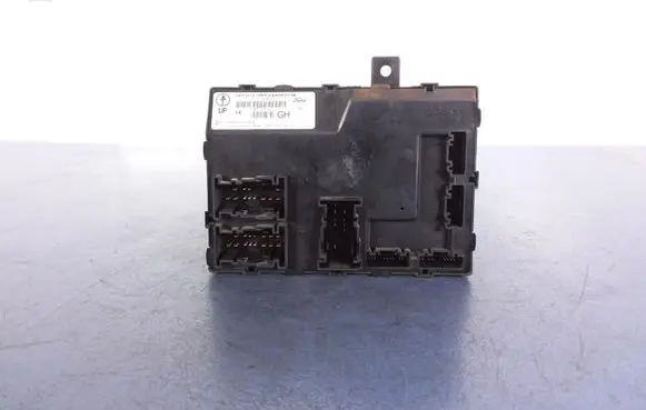 Ford Fiesta Parking PDC control unit/module AV1T-15K600-GK